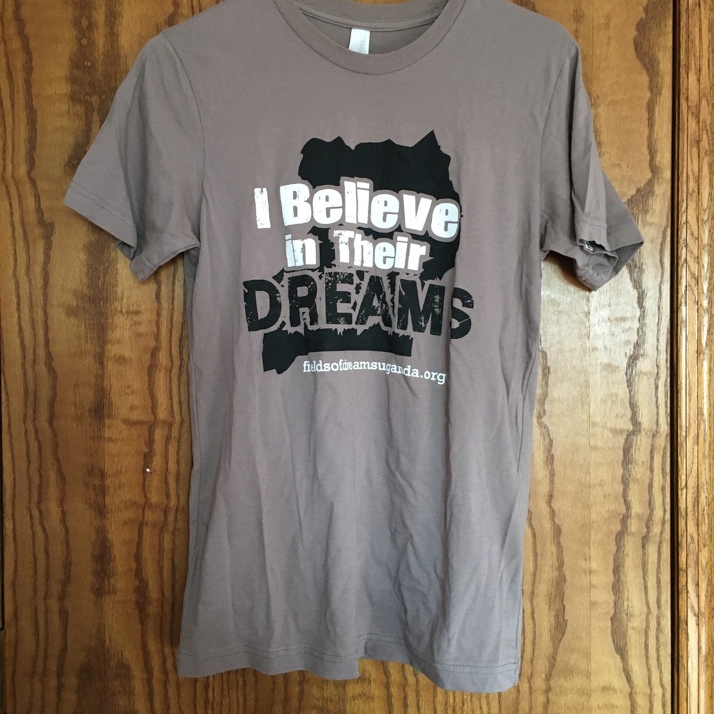 💚 5 for $15! 💚 Fields of Dreams Uganda Tshirt